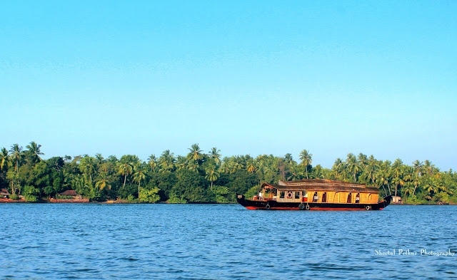 Scenic view of Kokan Houseboat, a heritage or nature destination in Kokan